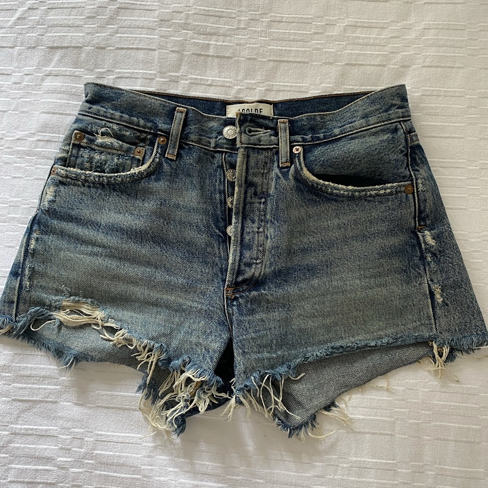 AGOLDE Parker vintage cutoff shorts, SZ 24 (they run big)